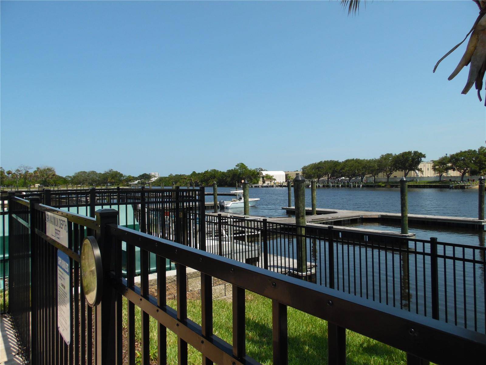 132 DEL PALMA DR, Palm Coast, FL 32137