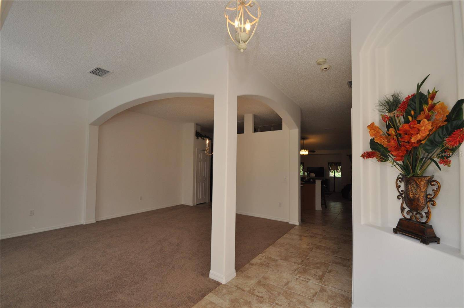 192 PINE GROVE DR, Palm Coast, FL 32164