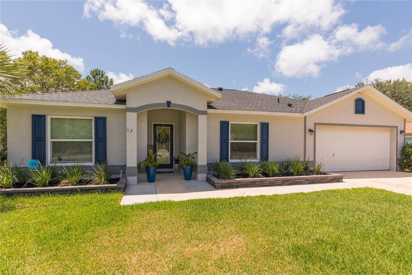 7 LANCASTER LN, Palm Coast, FL 32137