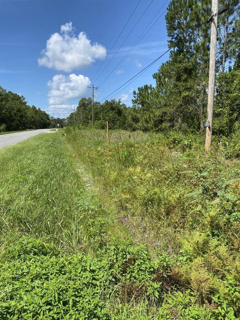 550 W RIVER RD, Palatka, FL 32177