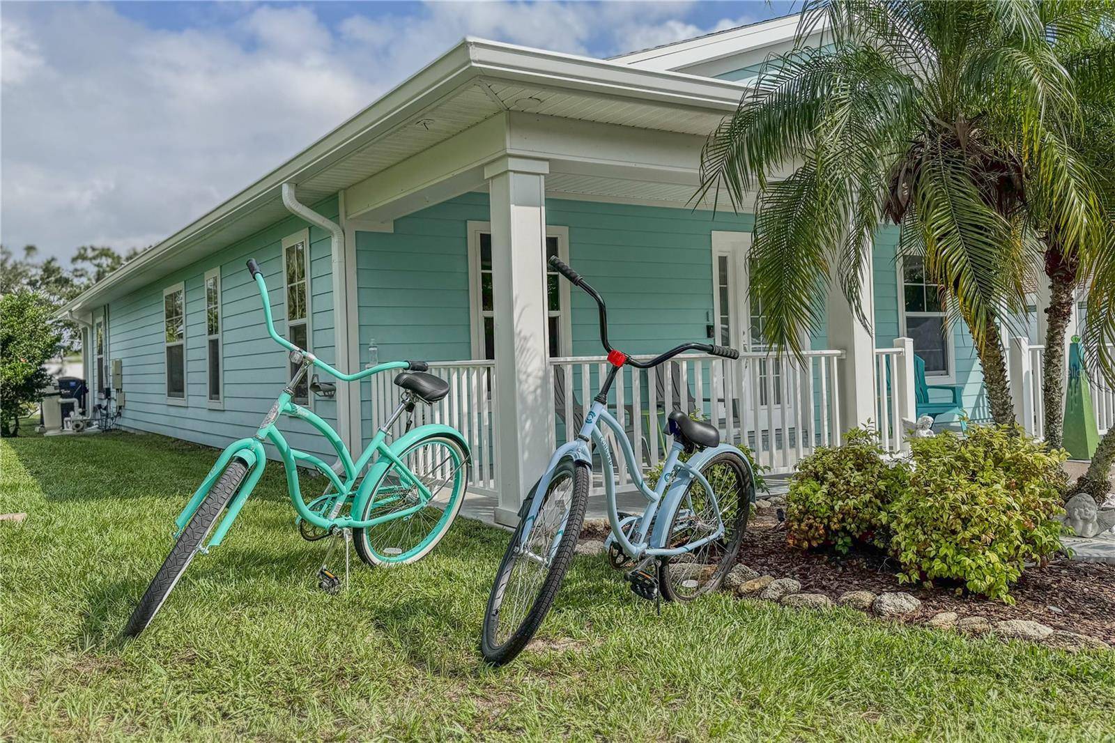 27 MALACOMPRA RD, Palm Coast, FL 32137