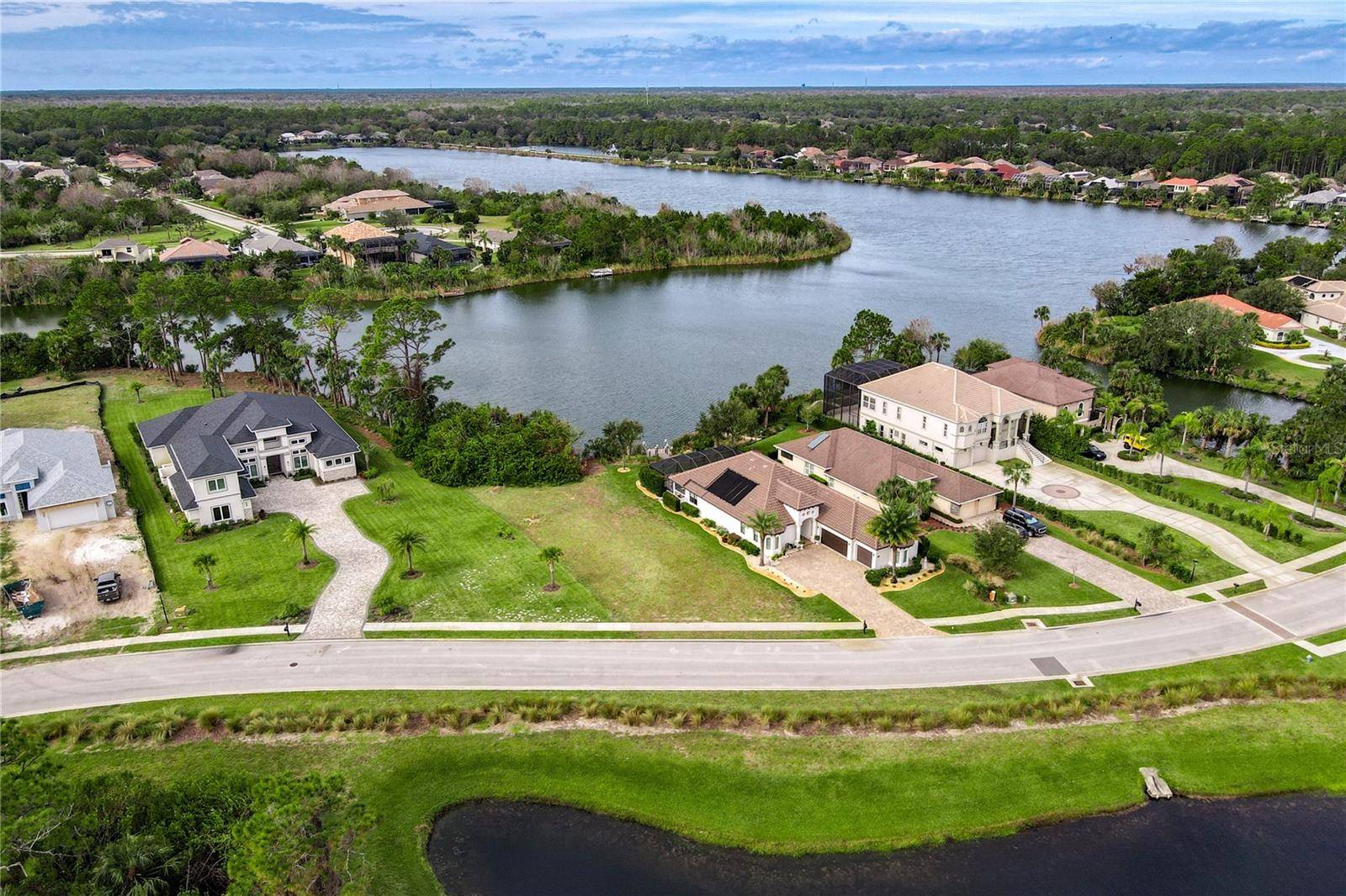 22 HERON DR, Palm Coast, FL 32137