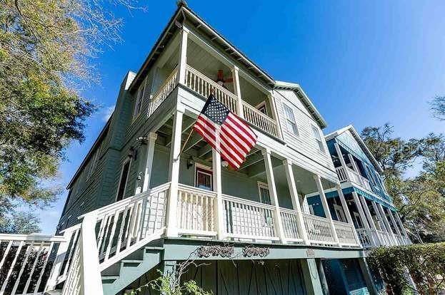 204 VIRGINIA AVE, Steinhatchee, FL 32359