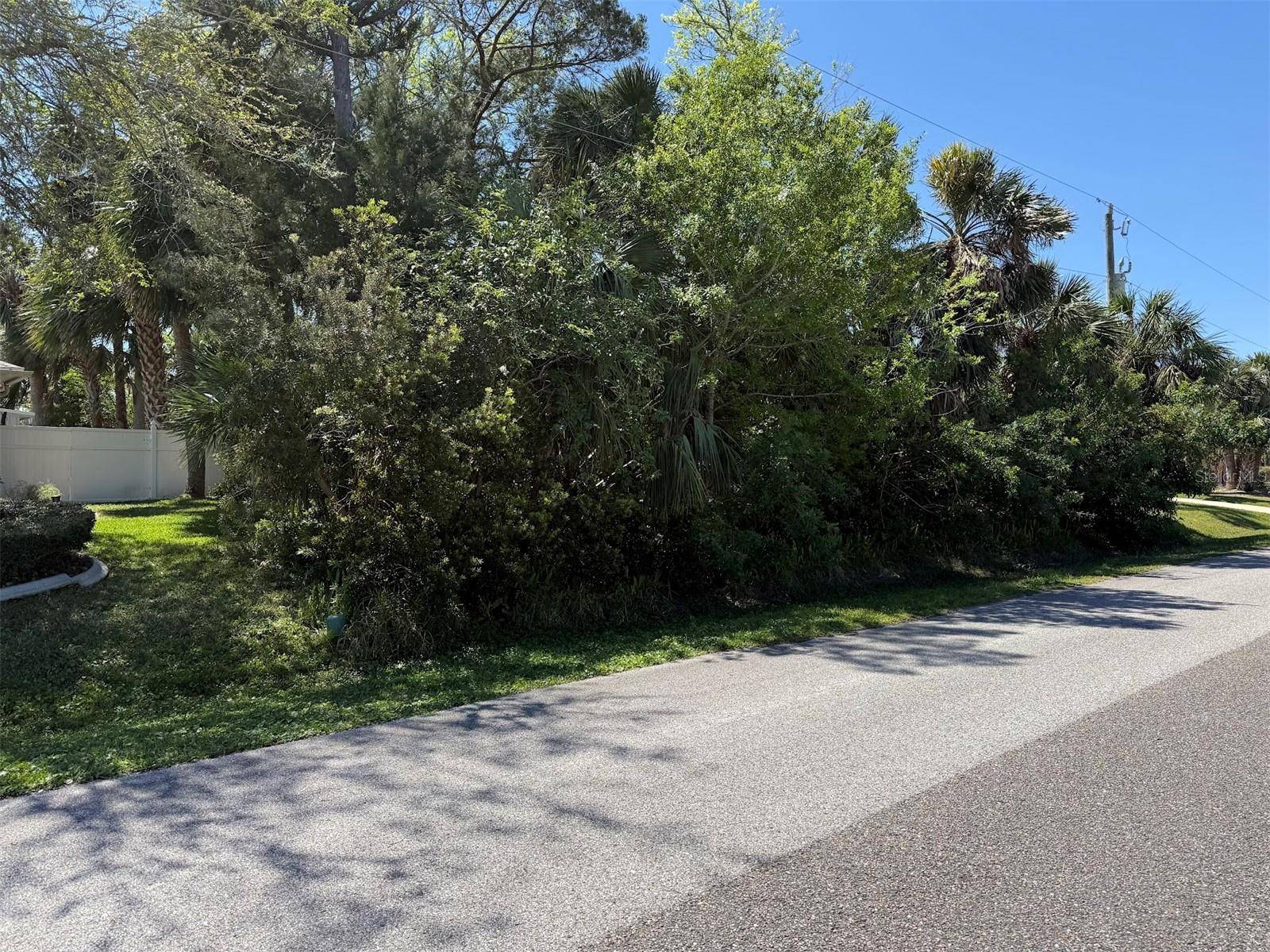 25 CHEROKEE CT W, Palm Coast, FL 32137