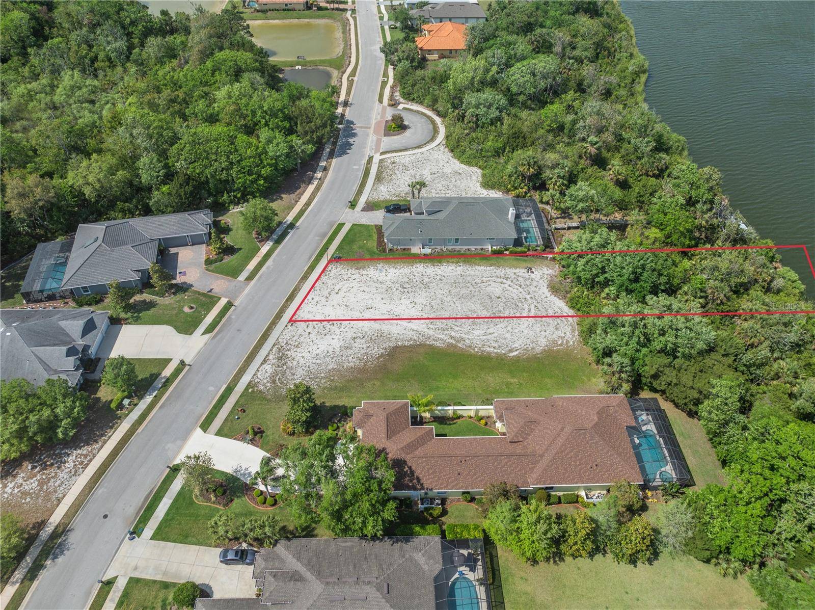 48 N LAKEWALK DR, Palm Coast, FL 32137