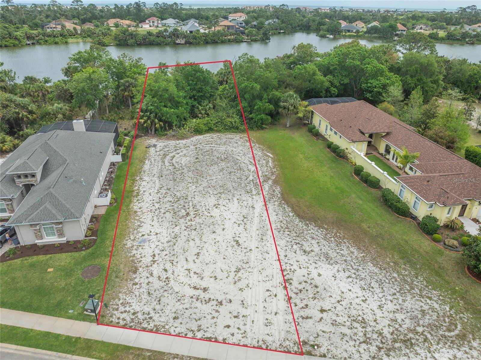 48 N LAKEWALK DR, Palm Coast, FL 32137