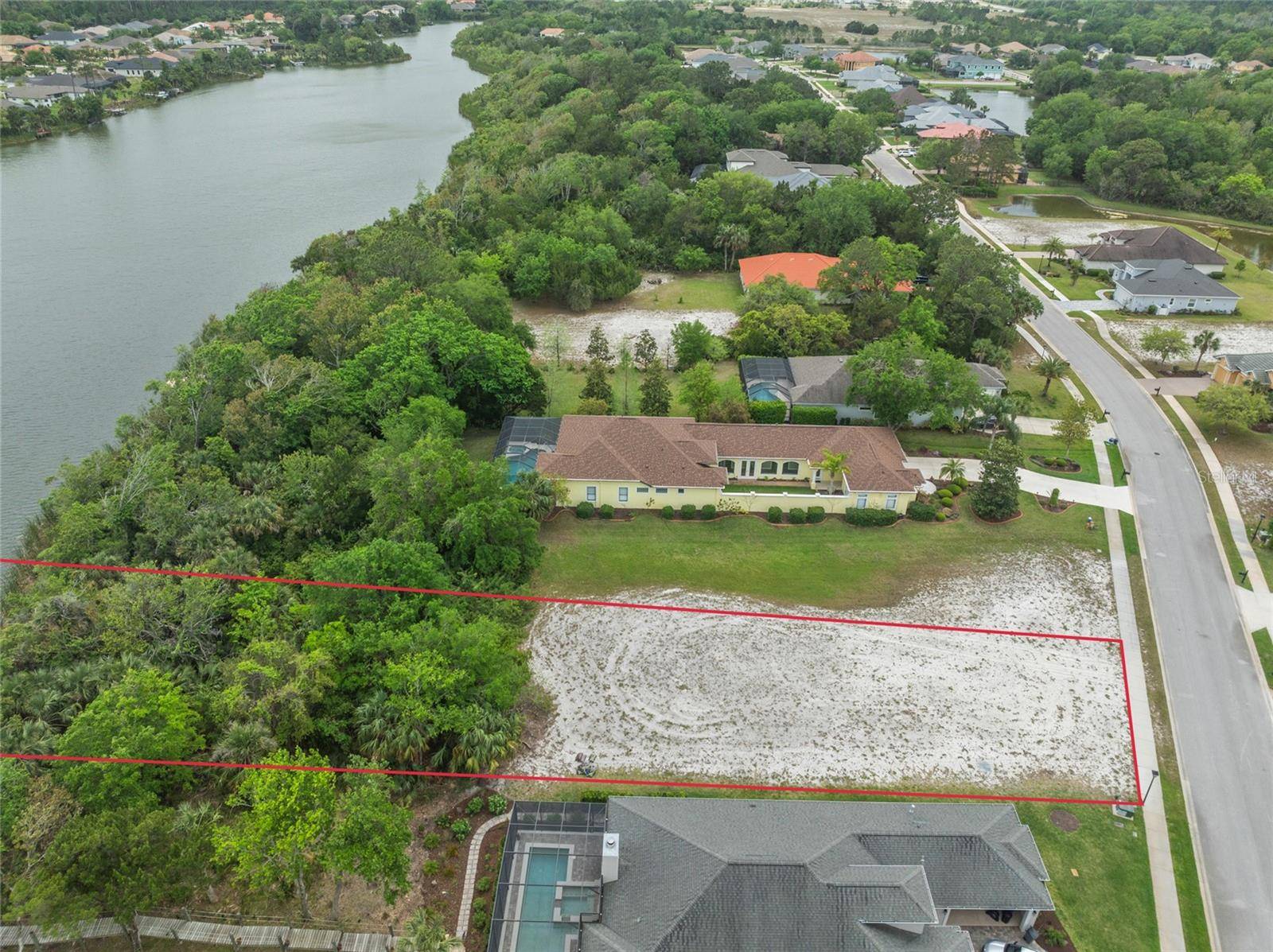 48 N LAKEWALK DR, Palm Coast, FL 32137