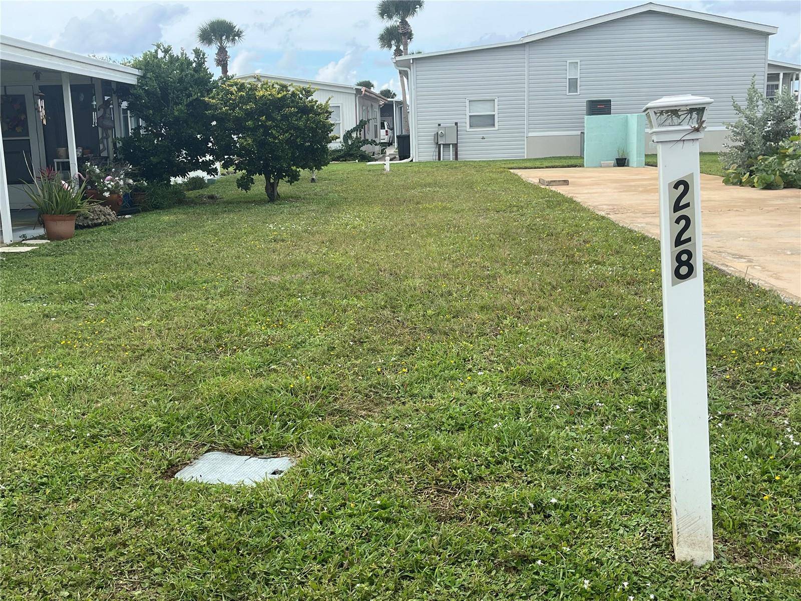 228 STARBOARD DR, Flagler Beach, FL 32136