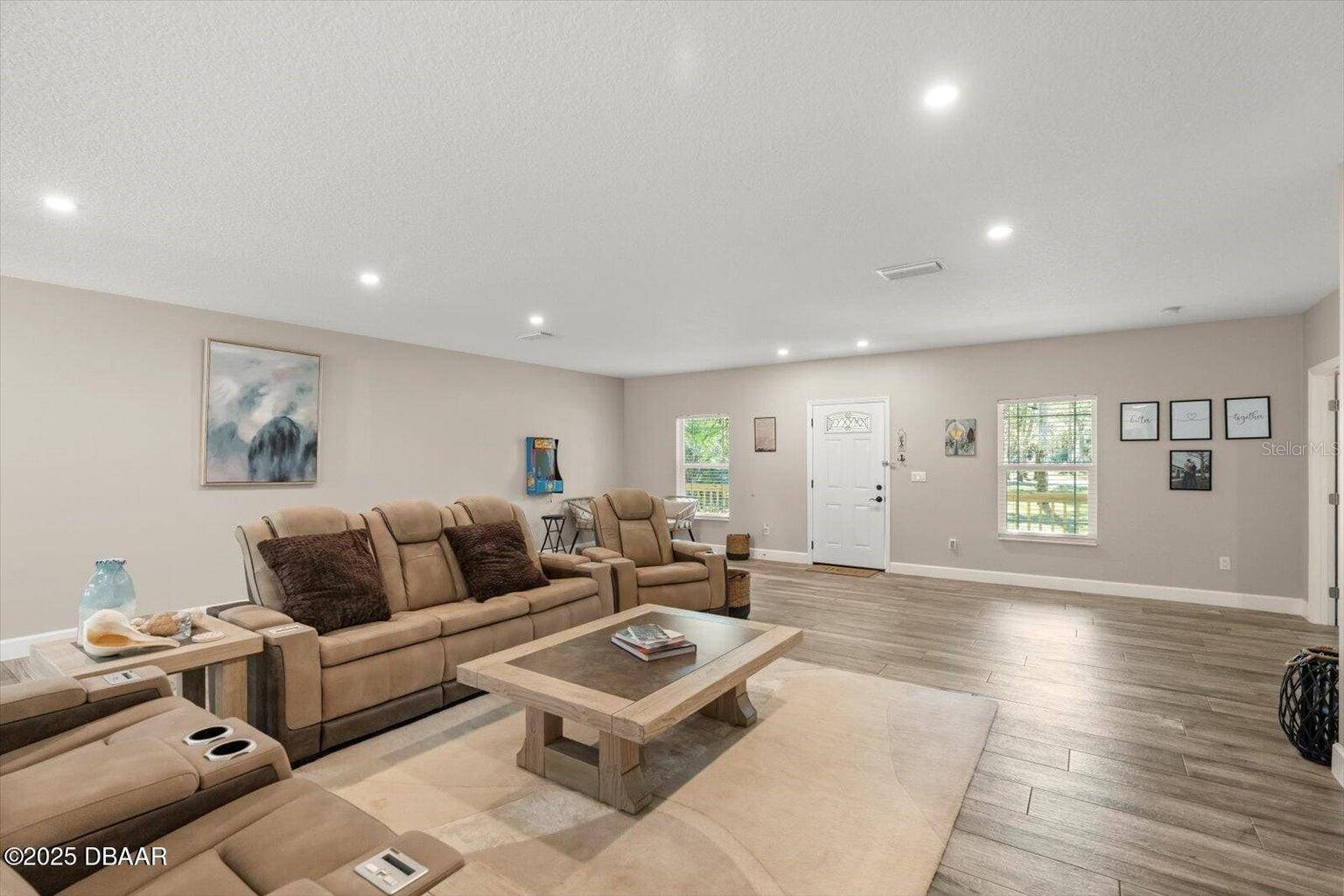 2995 RAGIS RD, Edgewater, FL 32132