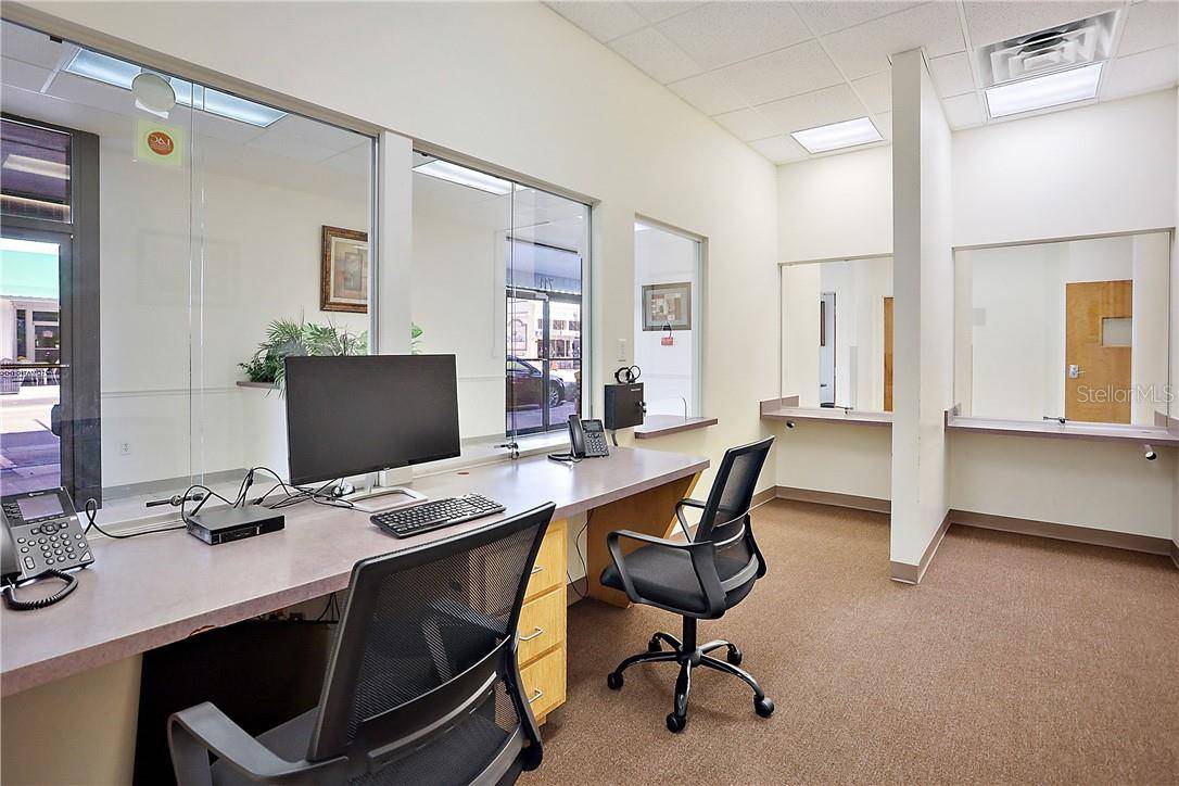 711 W MAIN ST, Leesburg, FL 34748