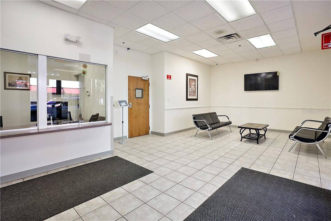 711 W MAIN ST, Leesburg, FL 34748