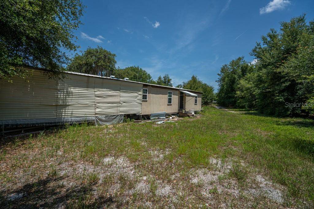 15820 WILSON PARRISH RD, Umatilla, FL 32784