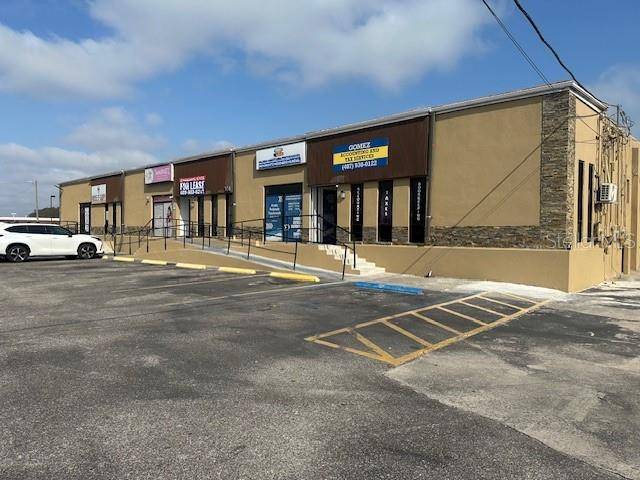 1011 W LANCASTER RD, Orlando, FL 32809