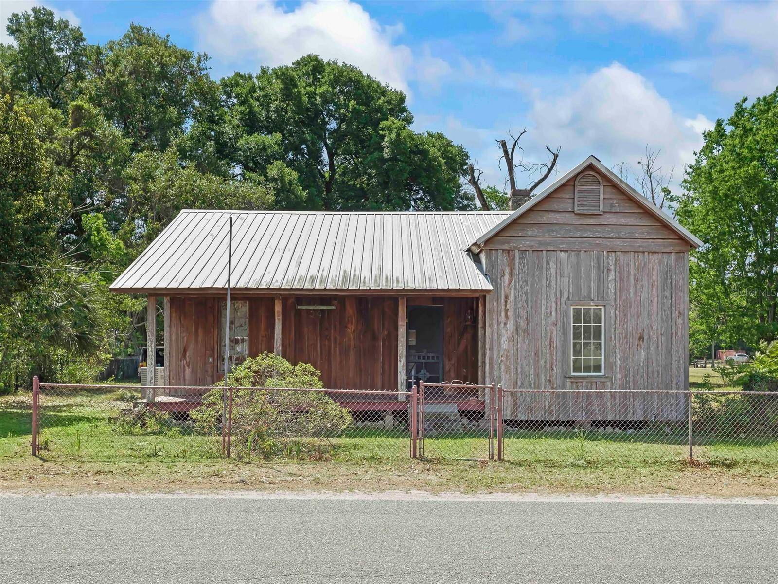 4241 COUNTY ROAD 106, Oxford, FL 34484