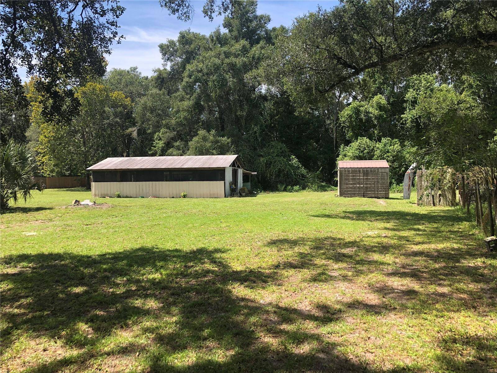 136 S COMMERCIAL ST, Coleman, FL 33521