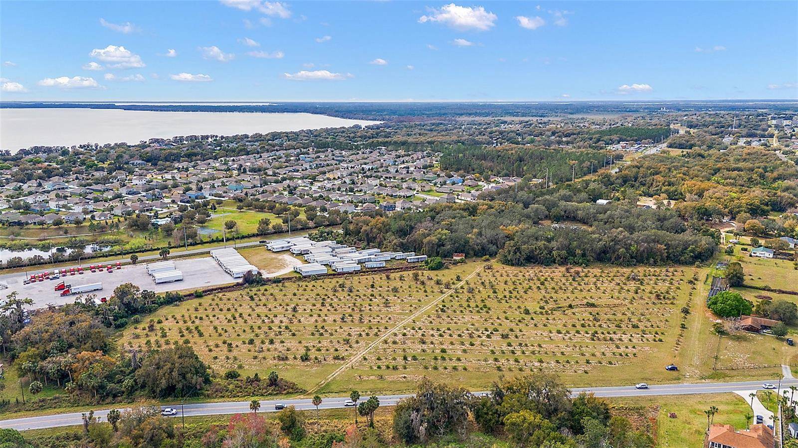 Address not disclosed, Grand Island, FL 32735
