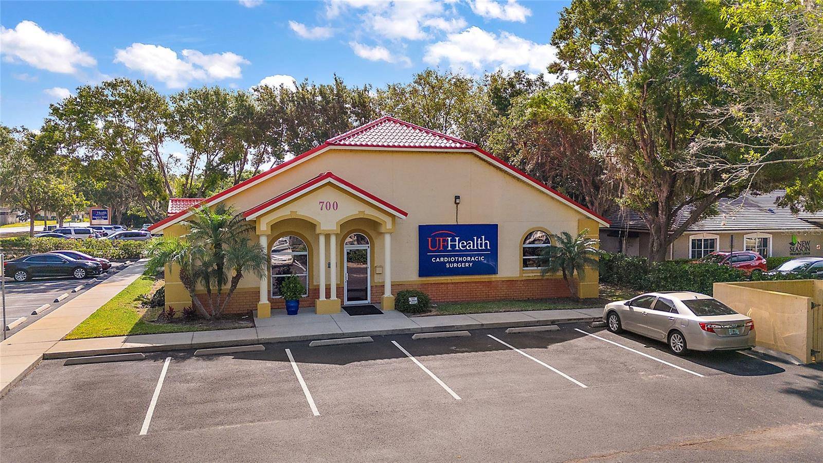 700 DOCTORS CT, Leesburg, FL 34748