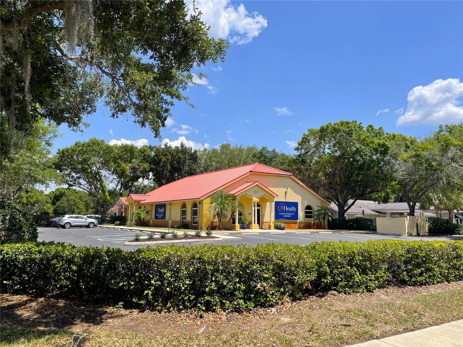 700 DOCTORS CT, Leesburg, FL 34748