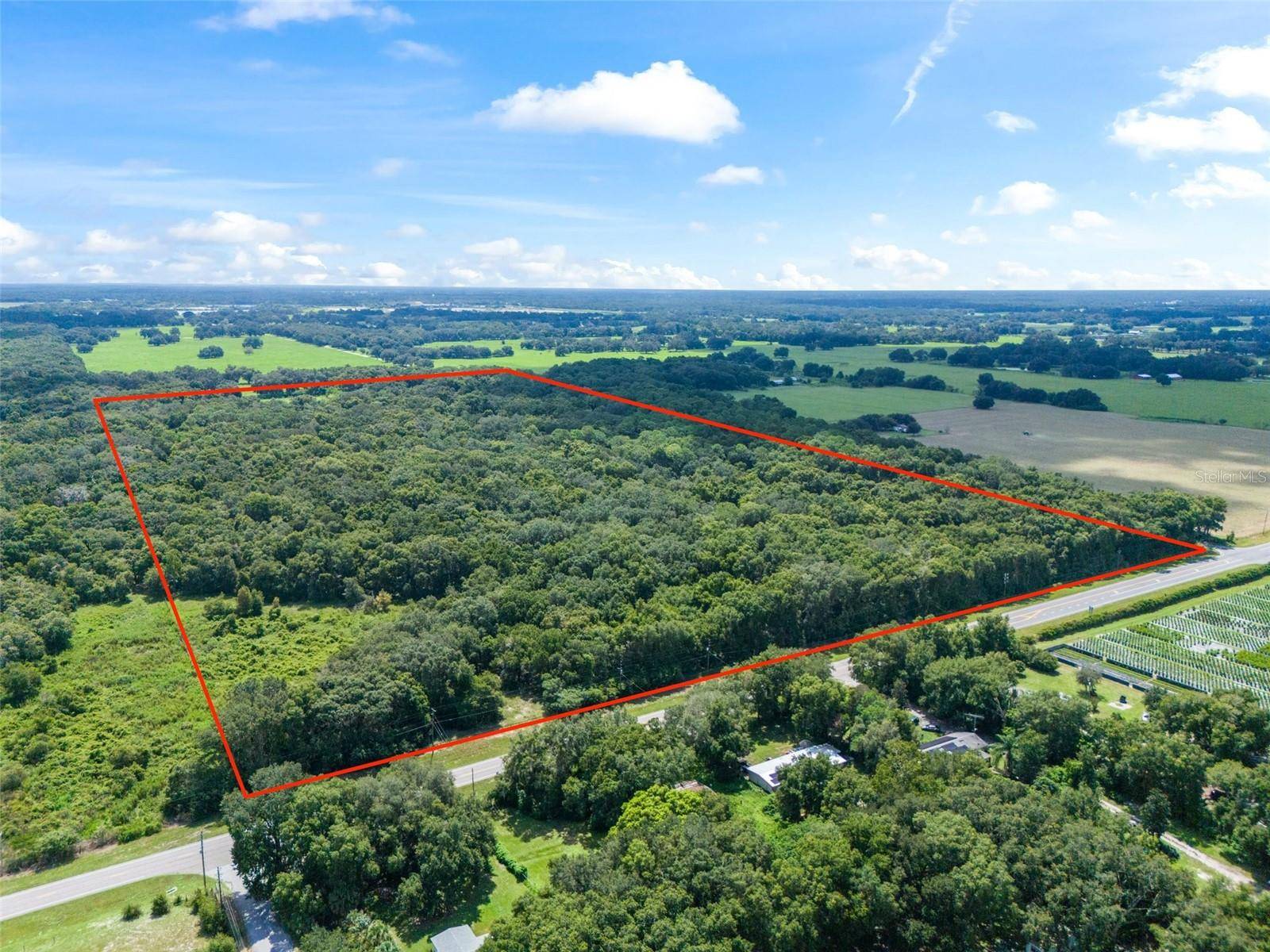 3448 CR 567, Center Hill, FL 33514