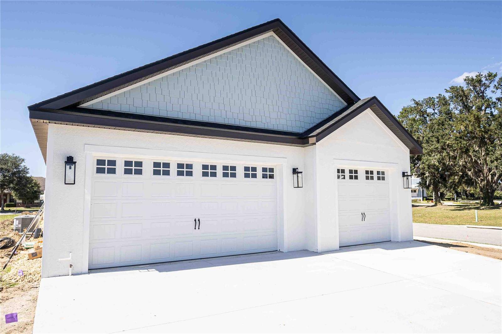 10611 GRAND OAKS BLVD, Oxford, FL 34484