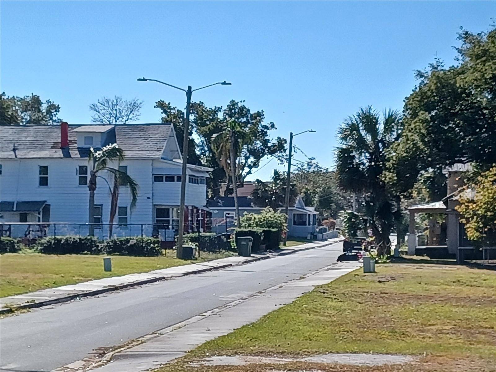 MIKE ST, Leesburg, FL 34748