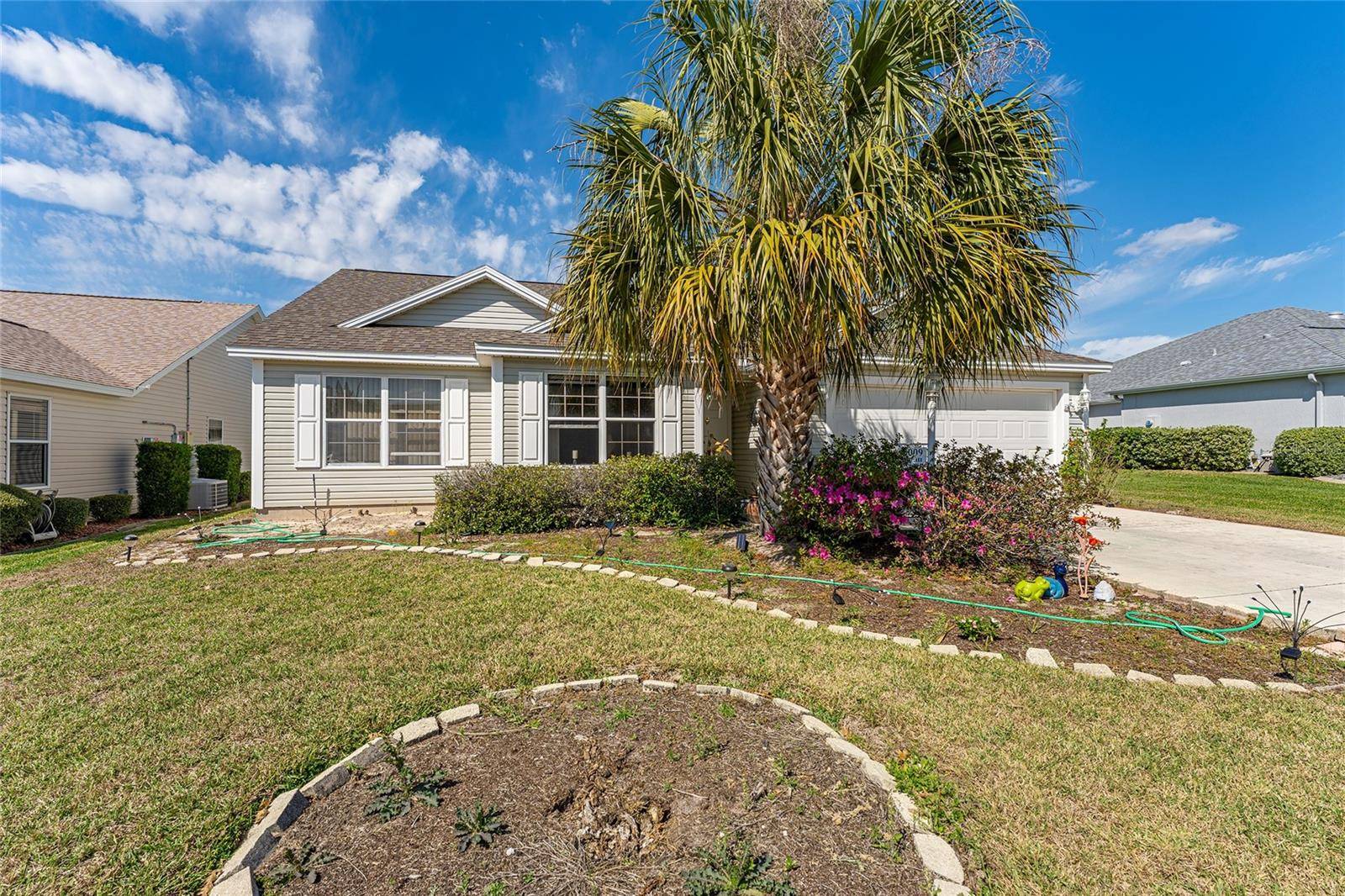 3009 BATALLY CT, The Villages, FL 32162