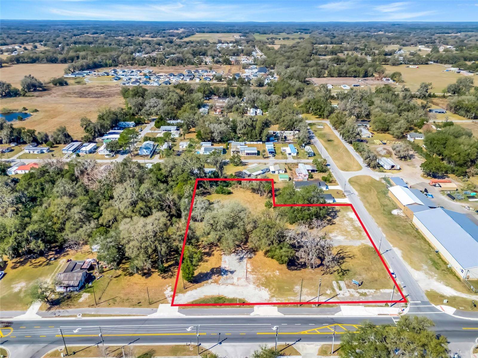 82 S MARKET BLVD, Webster, FL 33597