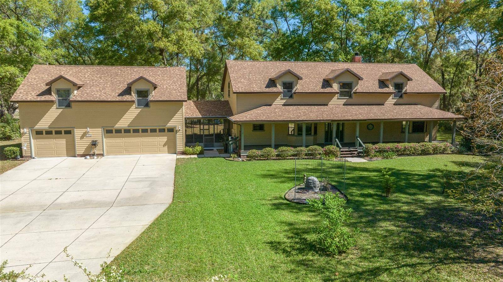 39636 CAROLINA AVE, Lady Lake, FL 32159