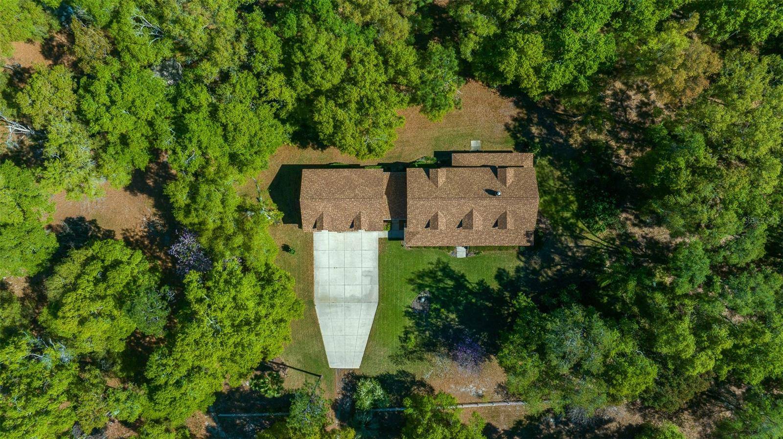 39636 CAROLINA AVE, Lady Lake, FL 32159