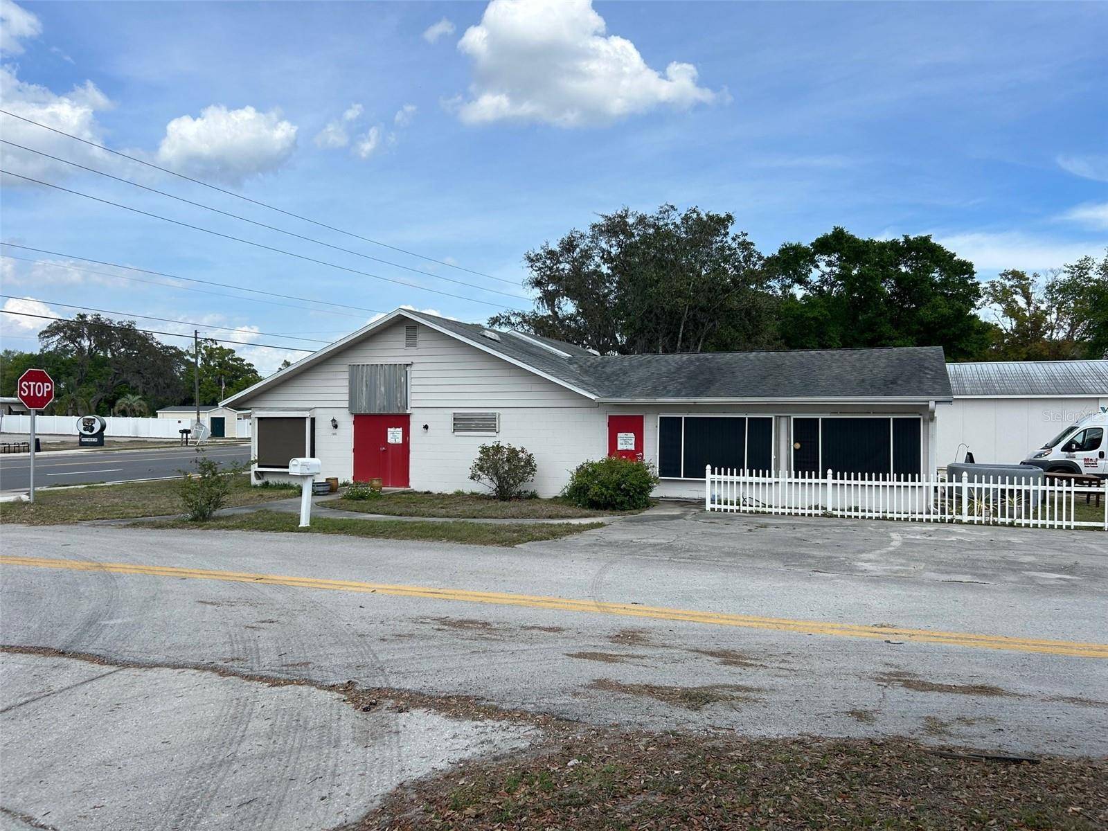 2405 SOUTH ST, Leesburg, FL 34748