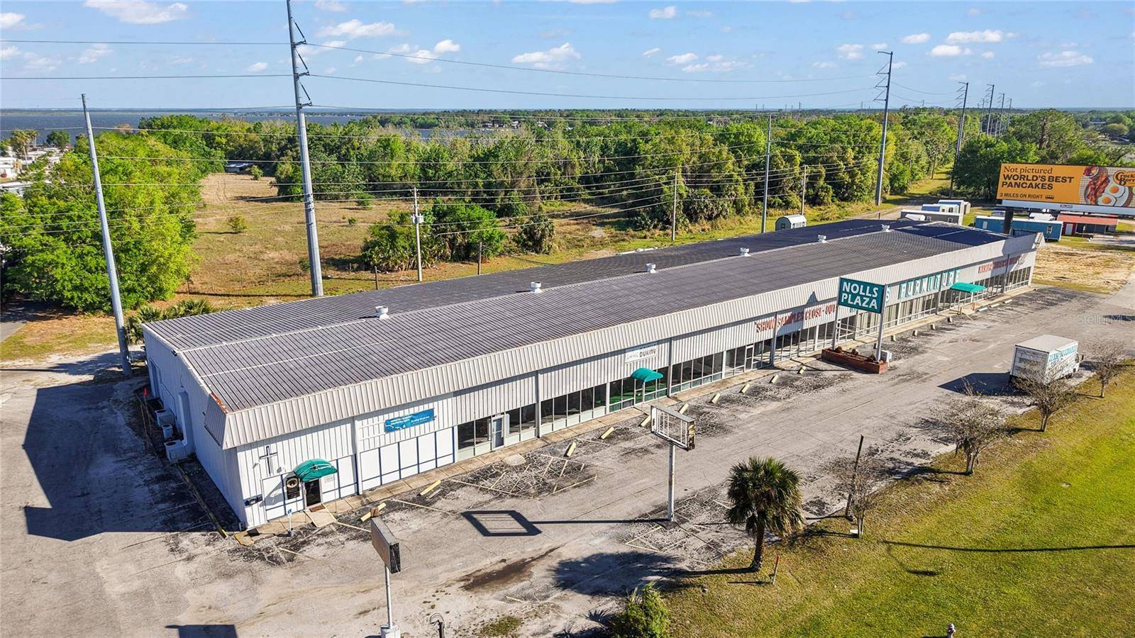 2104 US HIGHWAY 441, Leesburg, FL 34748