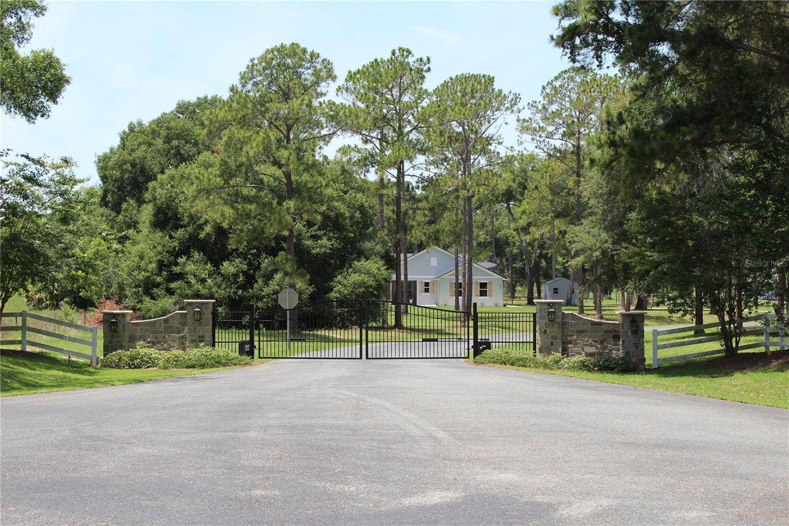 3117 BRIGHT LAKE CIR #lot 63, Groveland, FL 34736