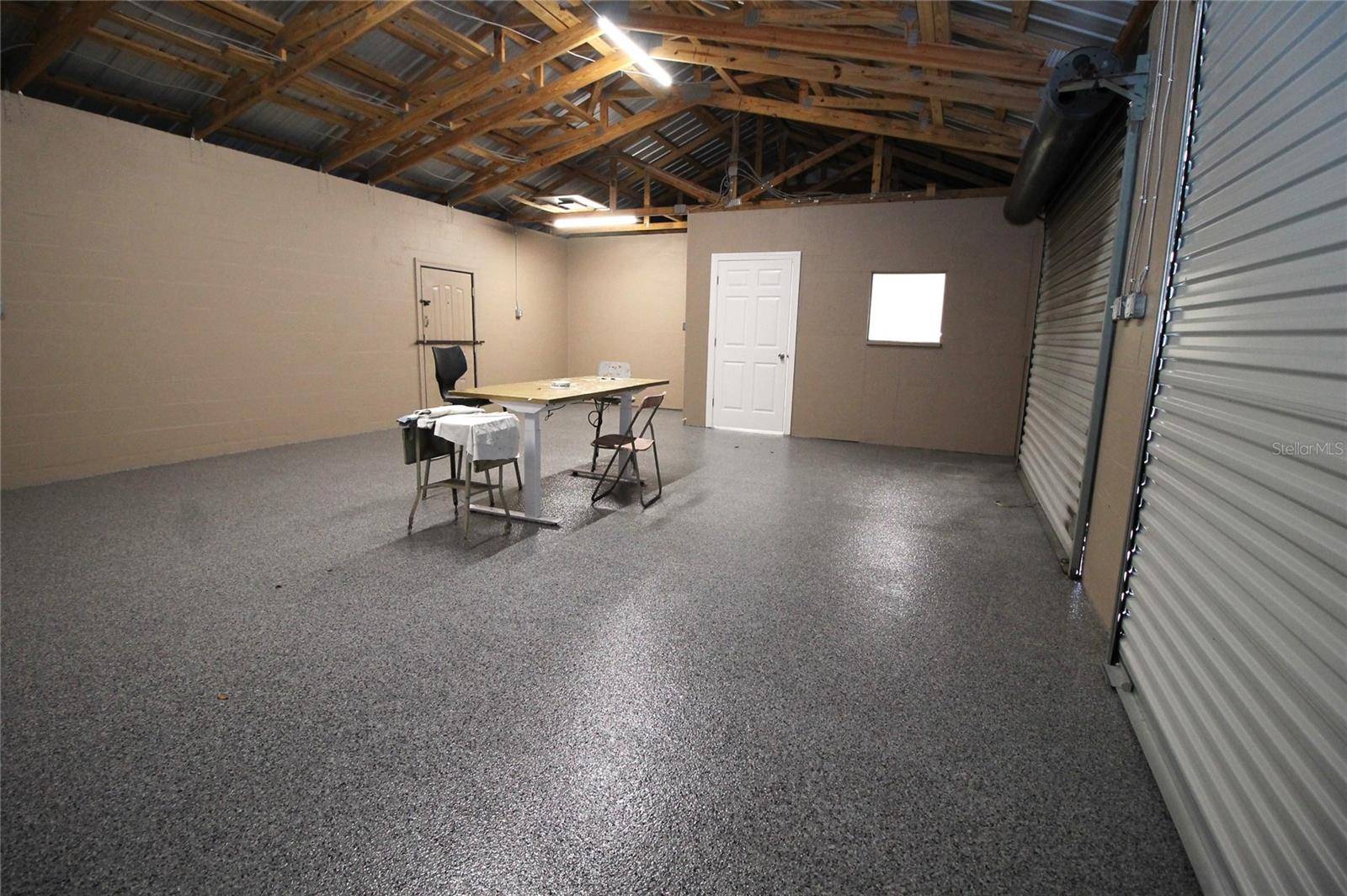 114 W MYERS BLVD, Mascotte, FL 34753