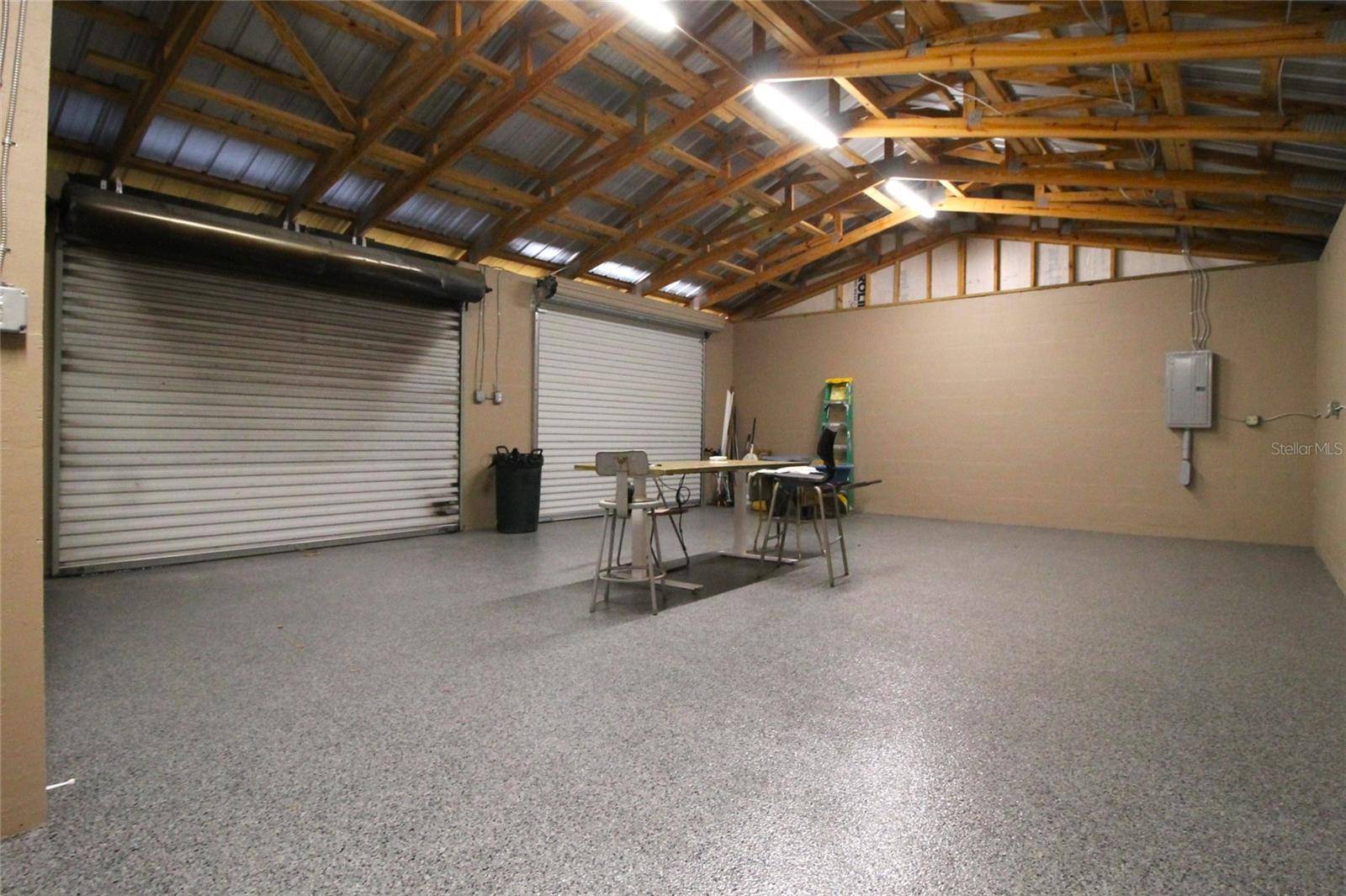 114 W MYERS BLVD, Mascotte, FL 34753