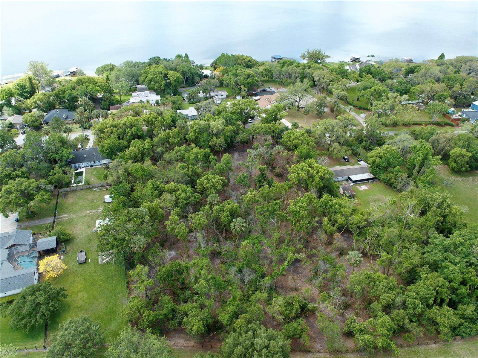 7343 LAKE OLA DR, Mount Dora, FL 32757