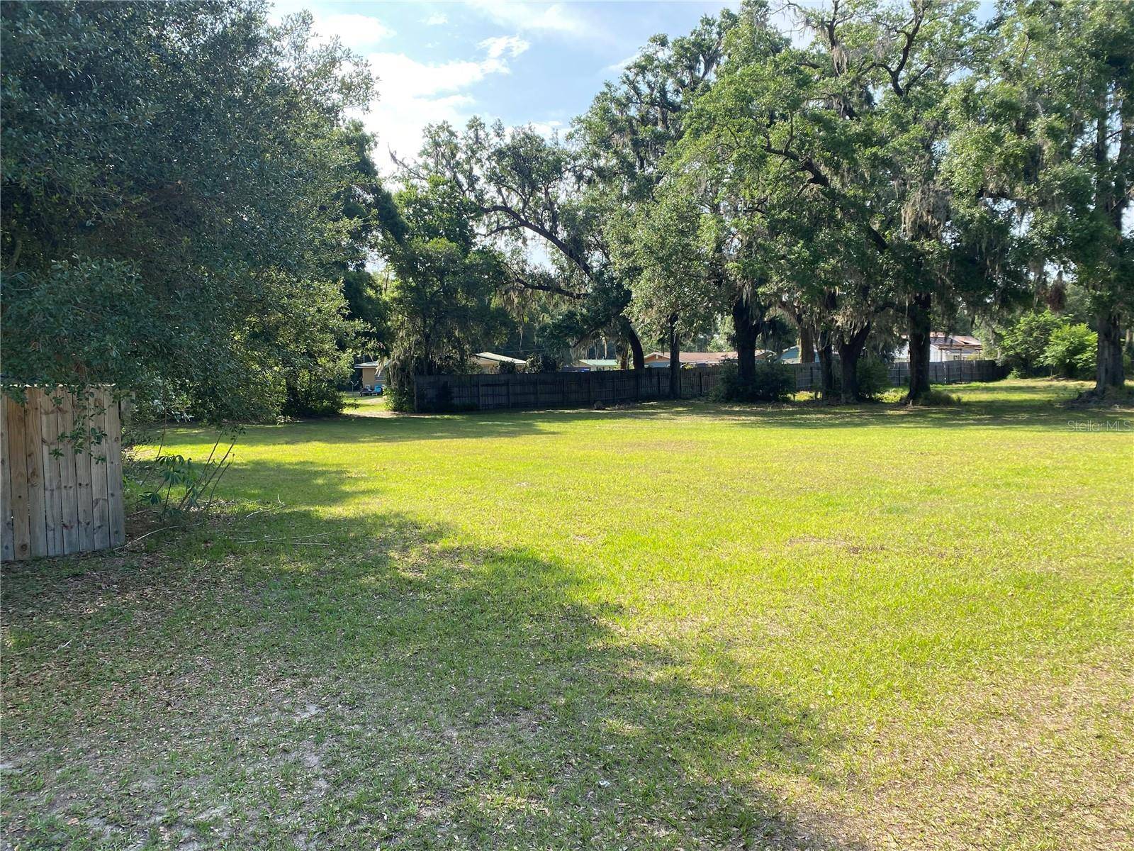 US HWY 301, Oxford, FL 34484