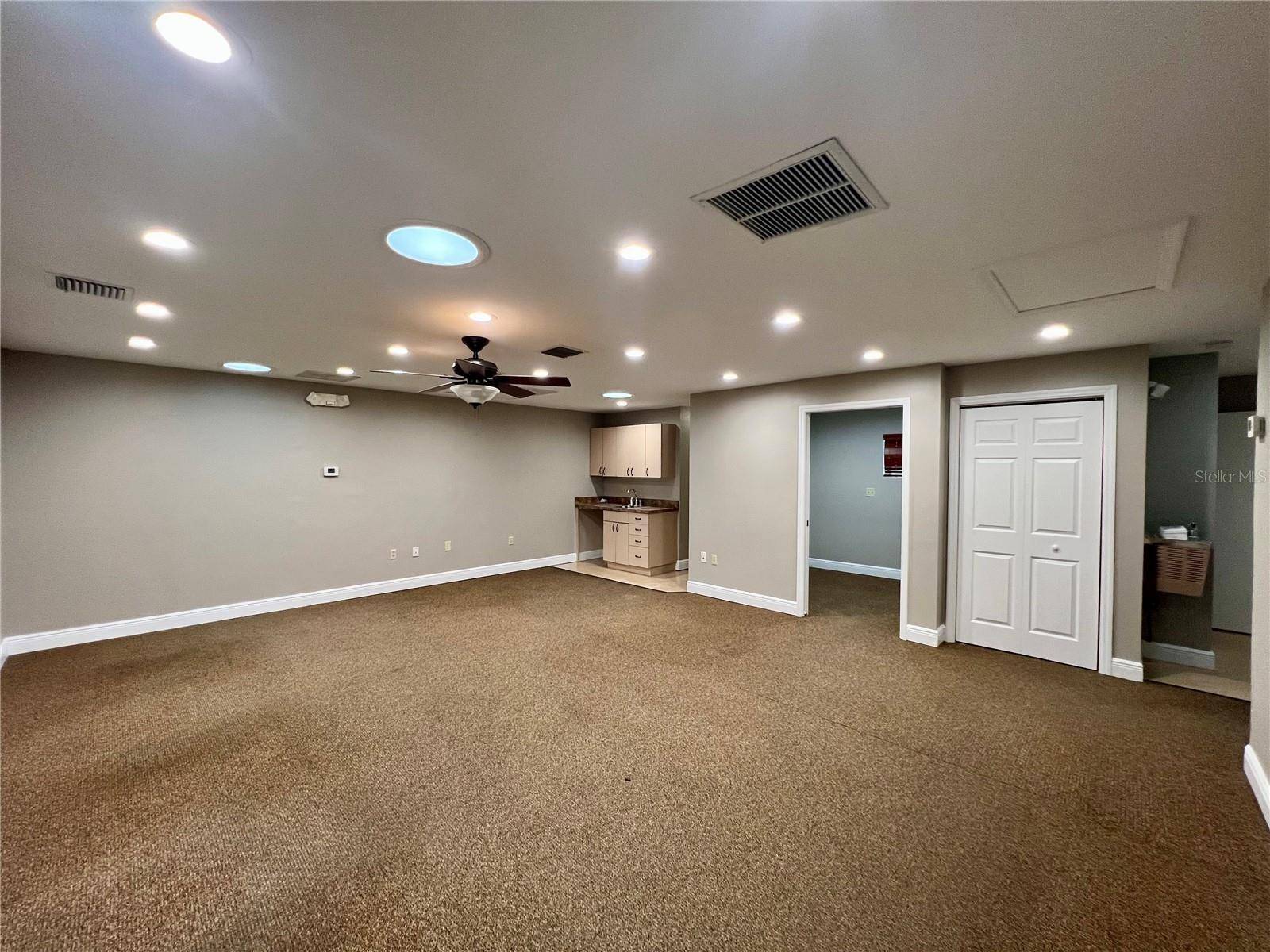 3360 US HIGHWAY 441/27, Fruitland Park, FL 34731