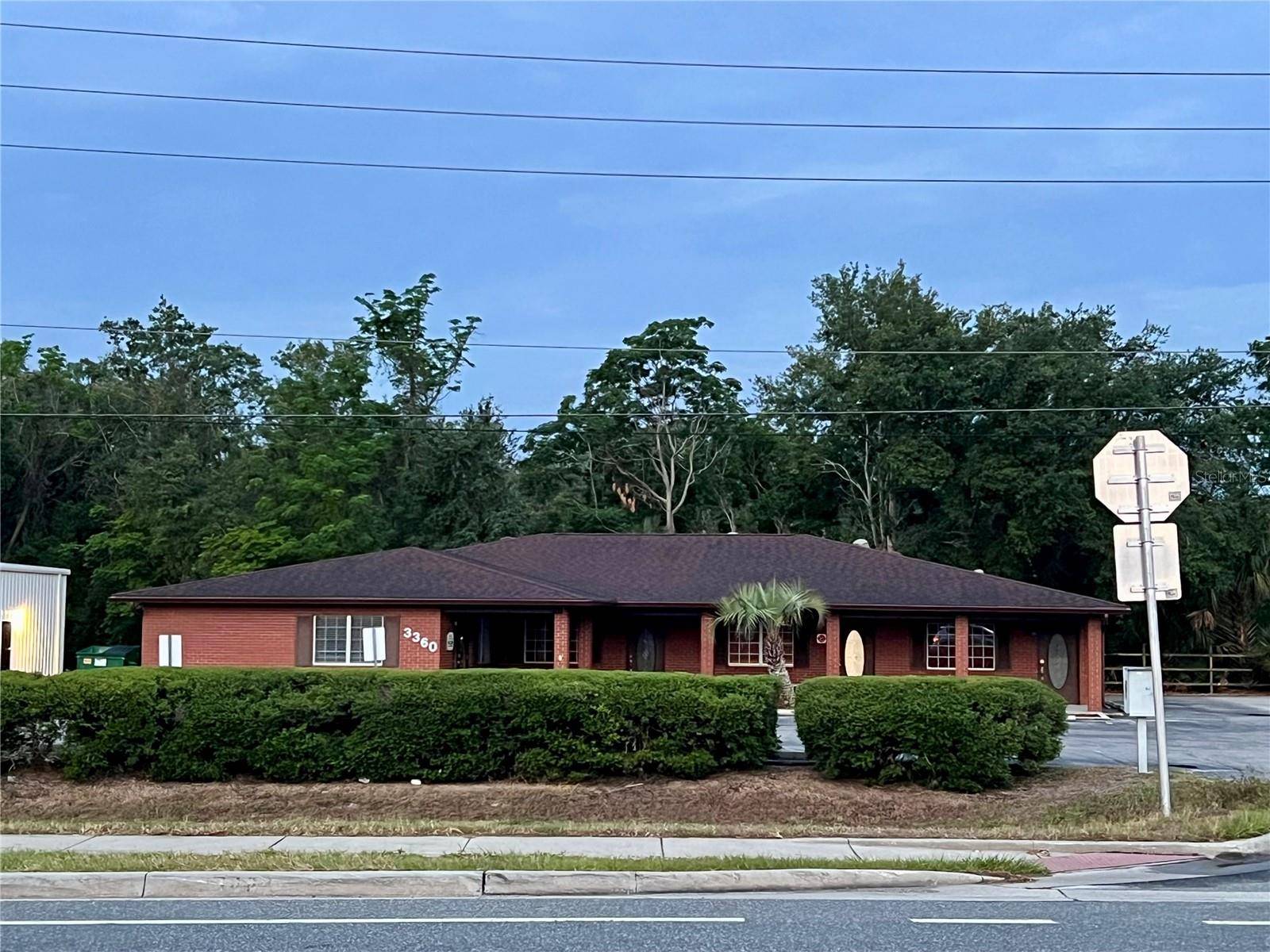 3360 US HIGHWAY 441/27, Fruitland Park, FL 34731