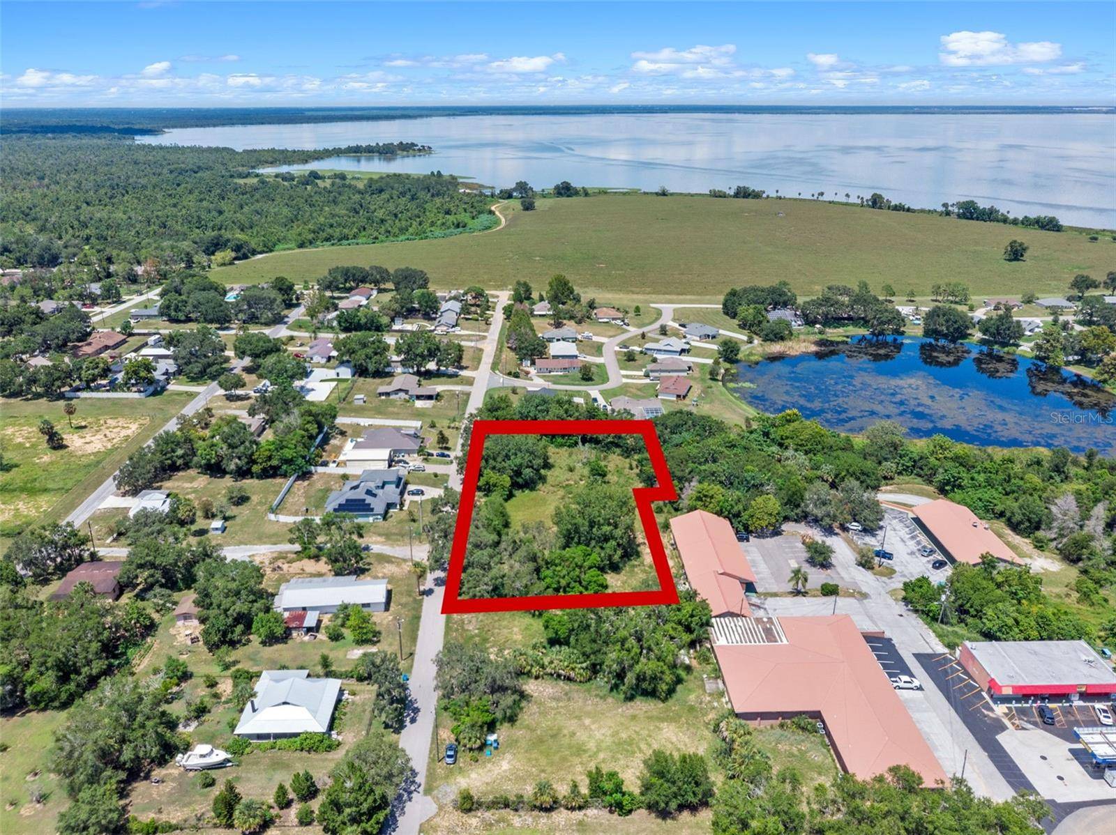 8TH ST, Montverde, FL 34756