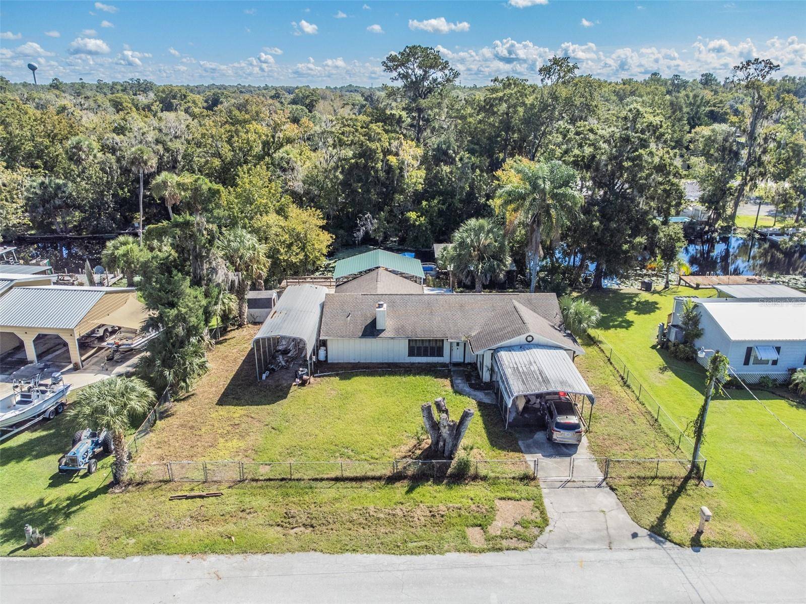 55746 CARROL ST, Astor, FL 32102