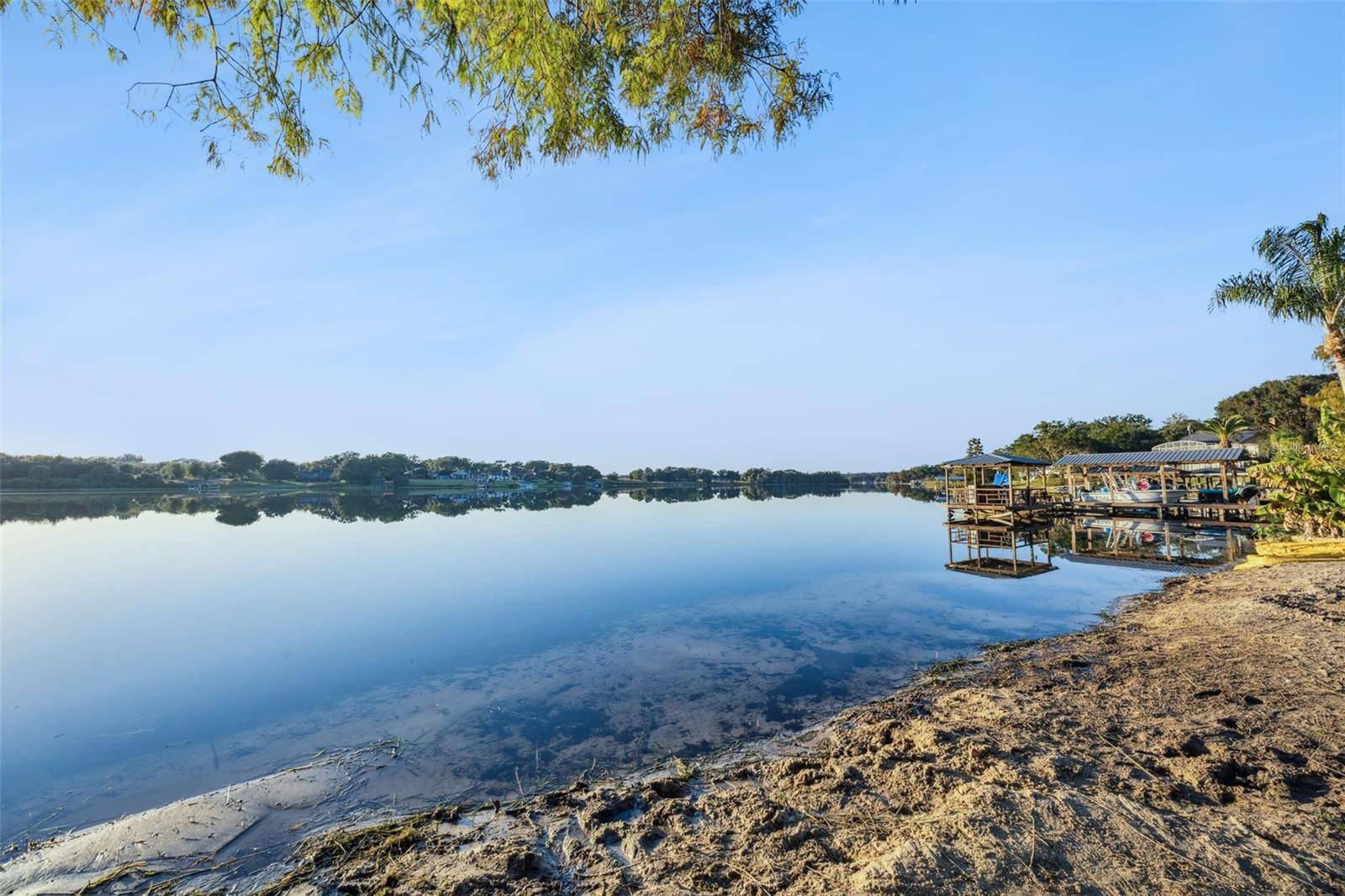 E CROOKED LAKE DR, Eustis, FL 32726