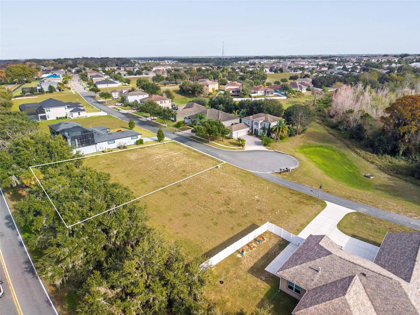 3231 LANDING VW, Tavares, FL 32778