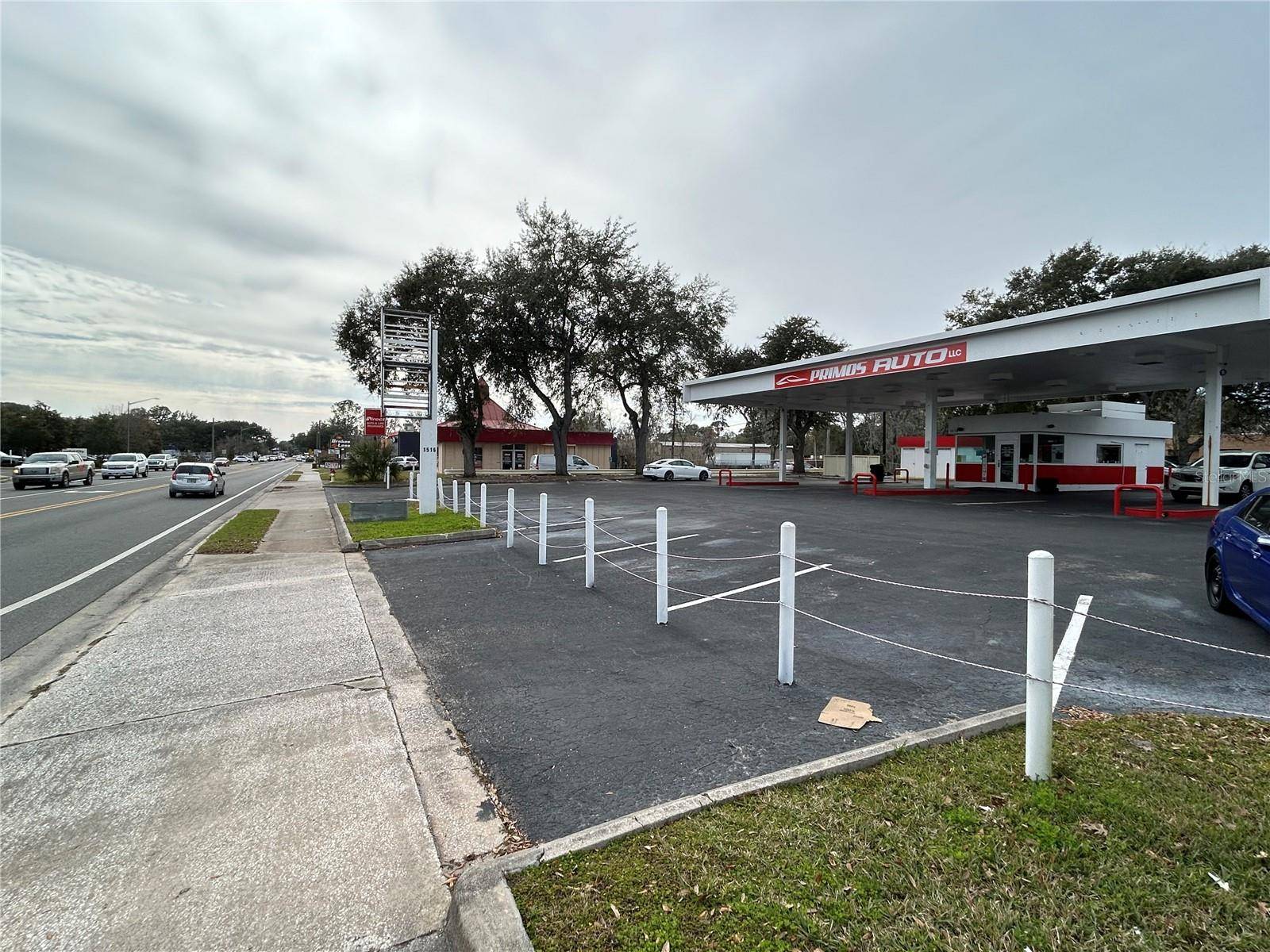 1516 N MAIN ST, Gainesville, FL 32601