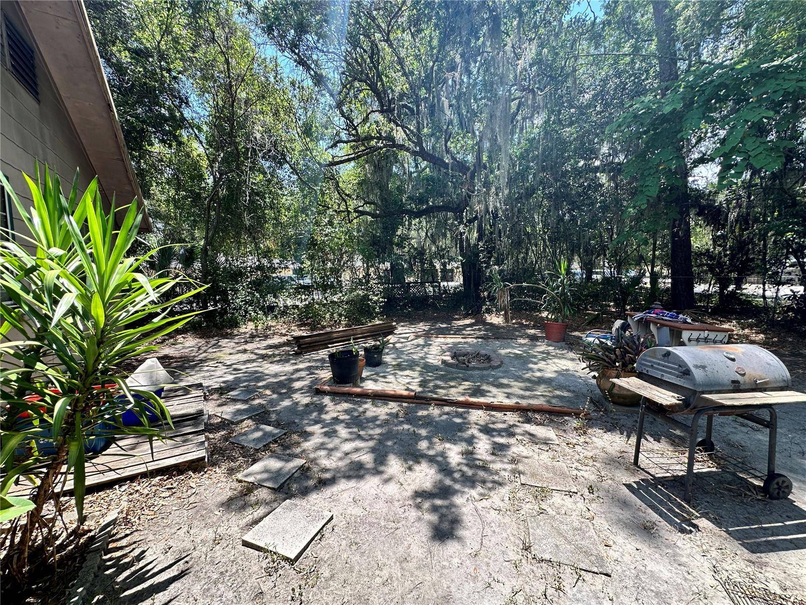 919 NW 23RD AVE, Gainesville, FL 32609