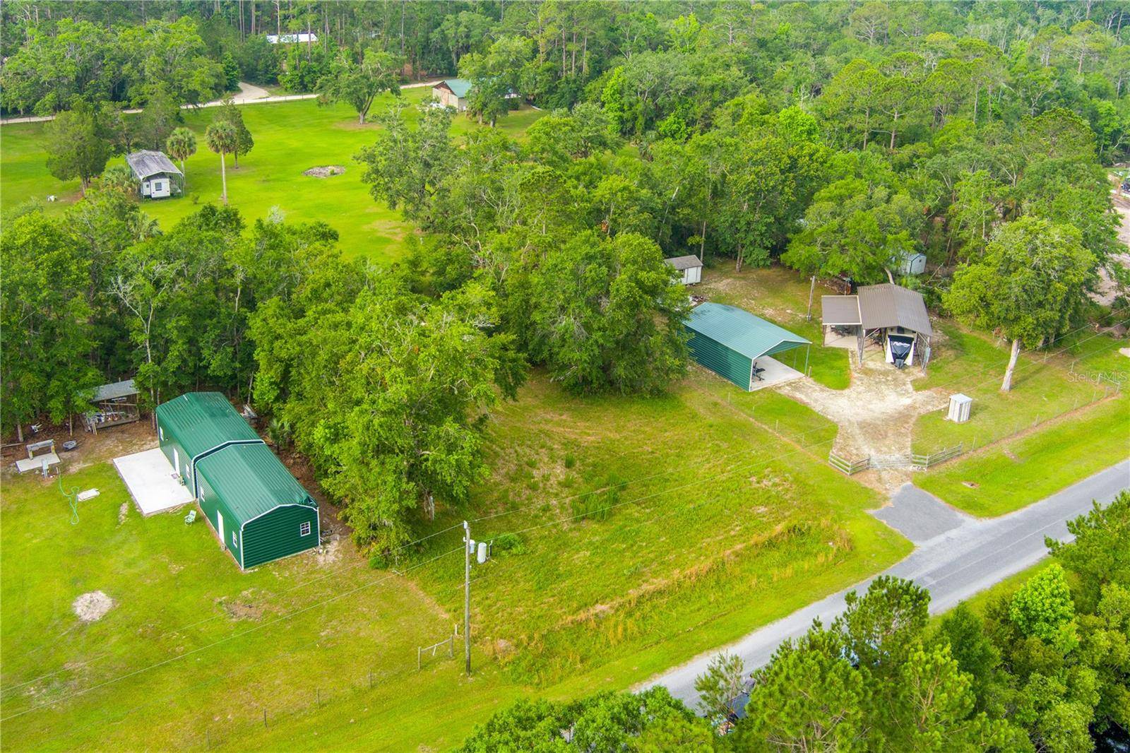 400 COASTAL OAK LN NW, Steinhatchee, FL 32359