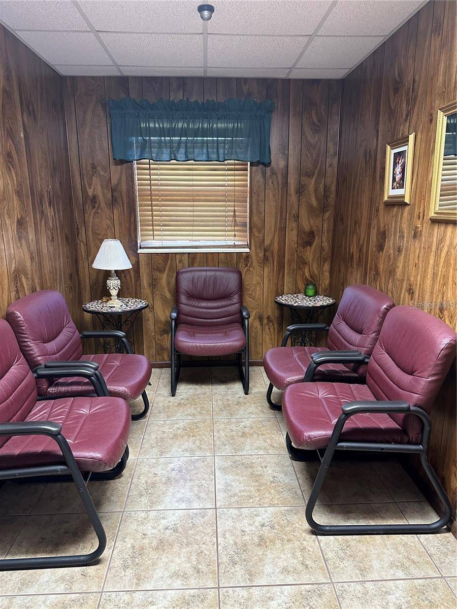 602 HATHAWAY AVE, Bronson, FL 32621