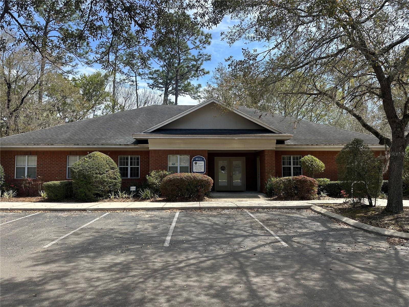 4611 NW 53RD AVE, Gainesville, FL 32653