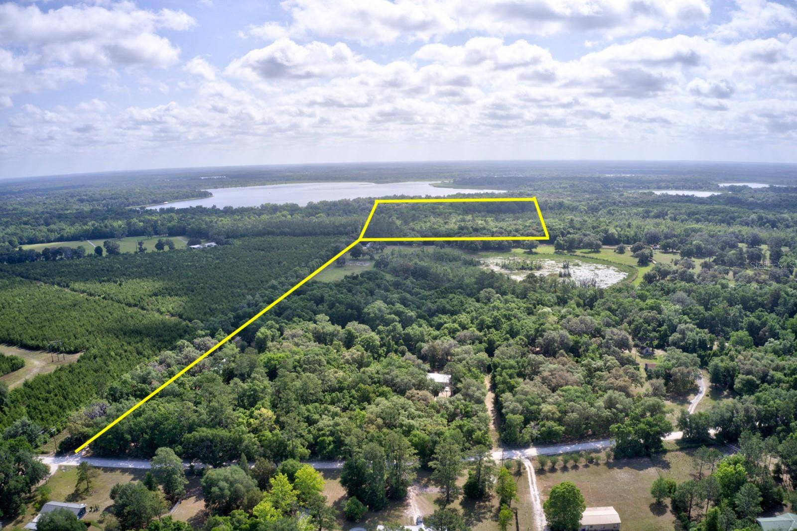 8903 SE 225TH DR, Hawthorne, FL 32640