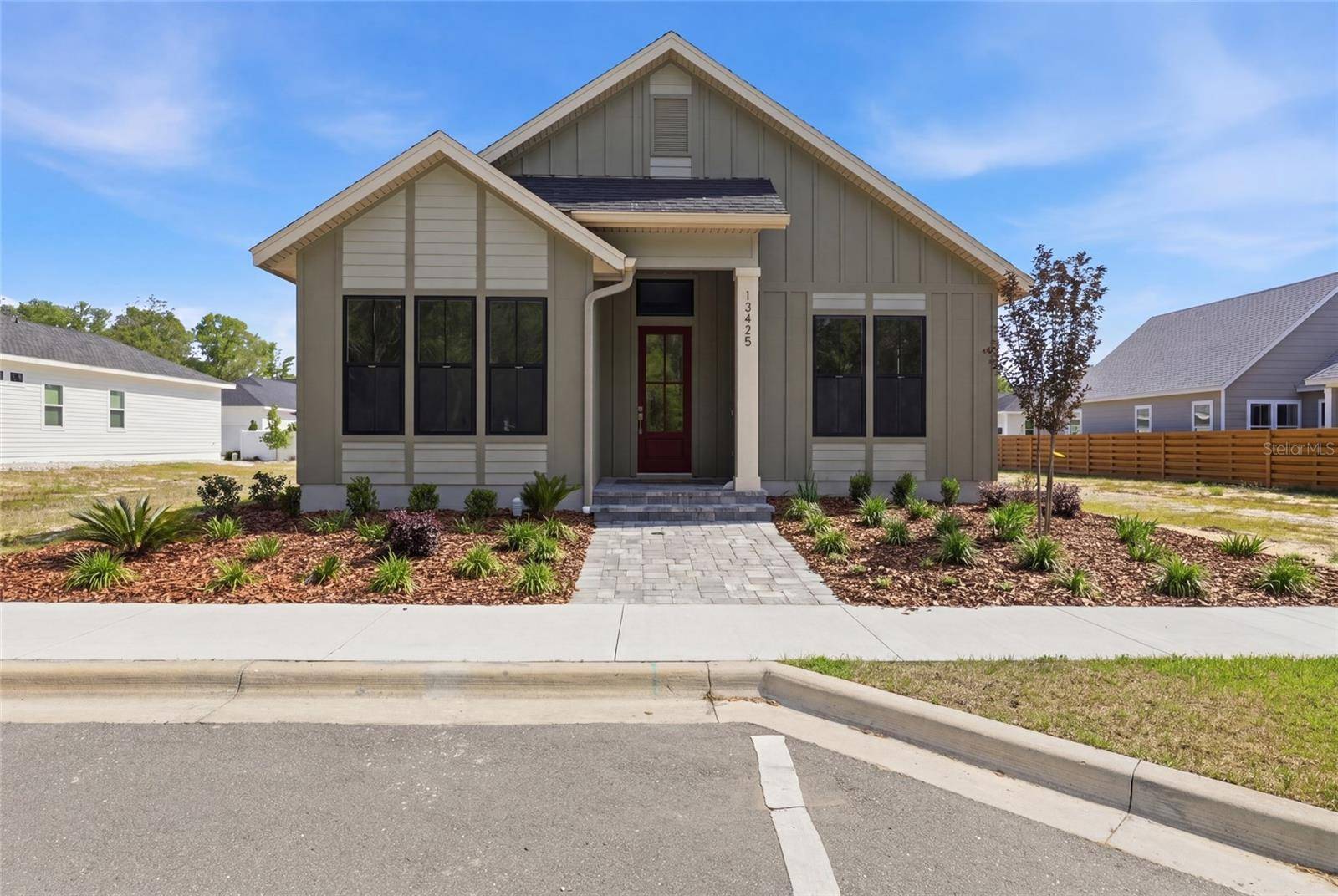 13425 SW 9TH RD, Newberry, FL 32669