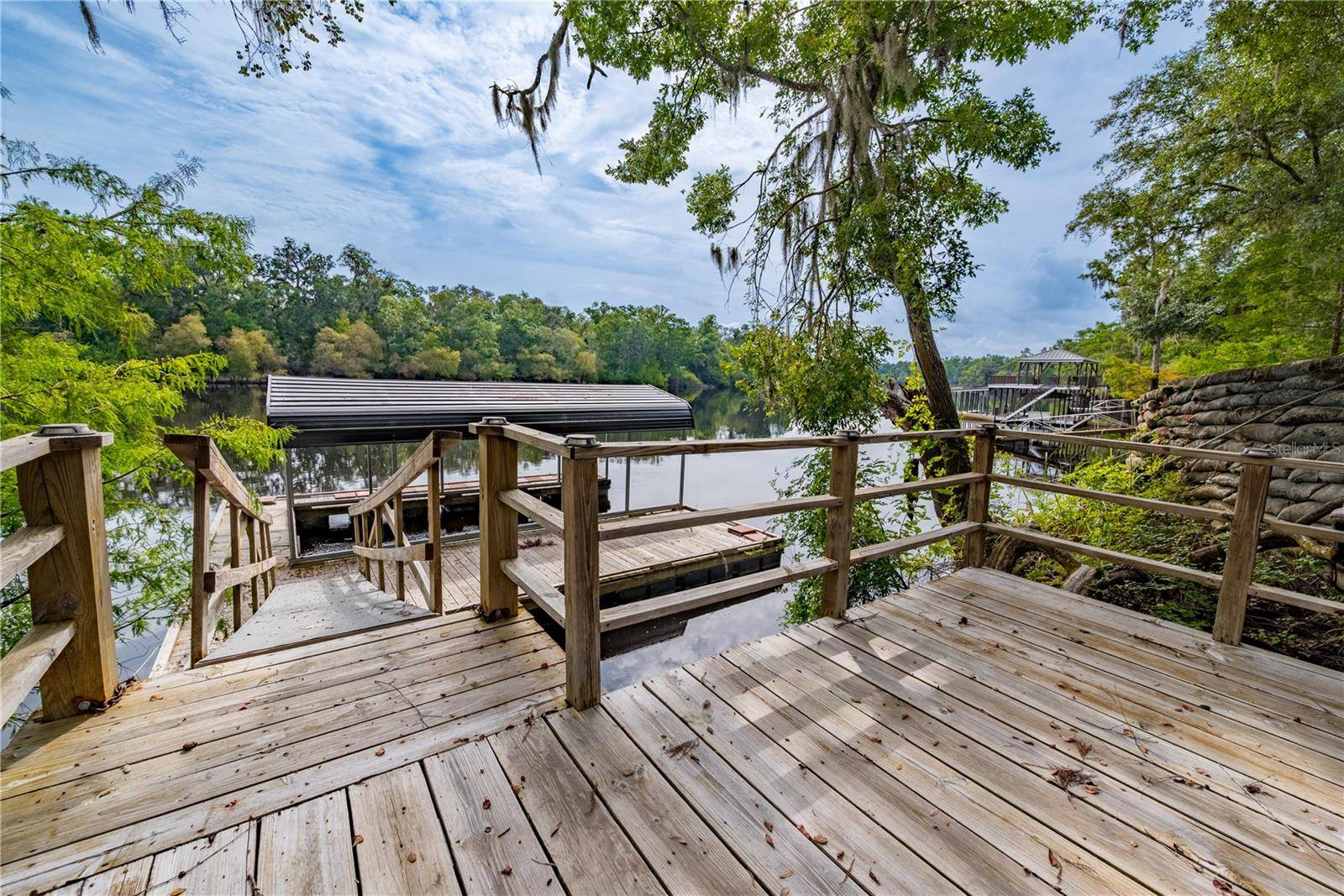 102 NE 931ST ST, Branford, FL 32008